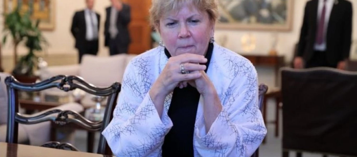 Στην Κύπρο η Ειδική Απεσταλμένη του ΟΗΕ για συναντήσεις με Αναστασιάδη και Τατάρ